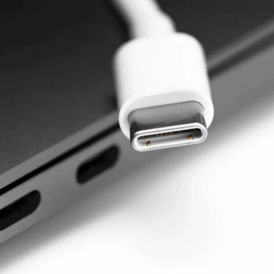 Кабель Apple USB-C Charge Cable 2 м (MLL82ZM/A) White / Белый