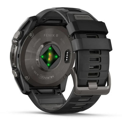 Garmin Fenix 8 Sapphire Amoled 51 мм – Титановый корпус DLC Carbon Gray, черный/серый силиконовый ремешок