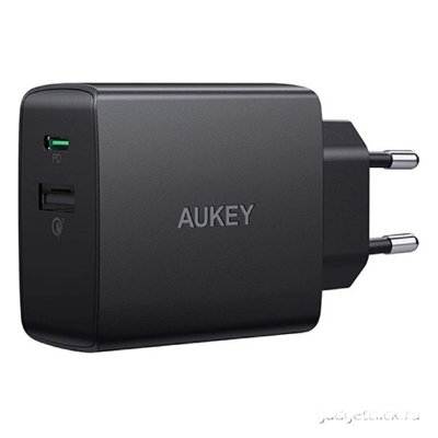 Сетевое зарядное устройство Aukey Wall Charger PA-Y17