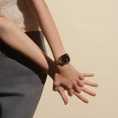 Apple Watch Series 11 Hermes 42 mm Attelage Single Tour Gold