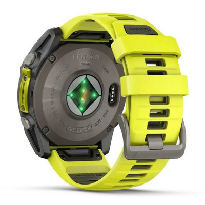 Garmin Fenix 8 Solar Sapphire 51 мм – Титановый, желтый/графитовый силиконовый ремешок