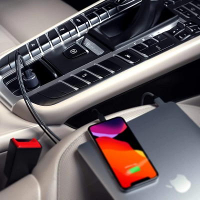 Автомобильное зарядное устройство Satechi Type-C PD 72W Car Charger ST-TCPDCCM, серый космос