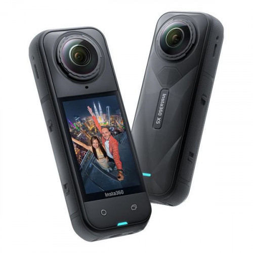 Панорамная экшн-камера Insta360 X5 Essentials Bundle Midnight Black