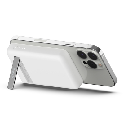 Внешний аккумулятор Belkin Magnetic Wireless Power Bank 5000 мАч (BPD004BTWT) белый
