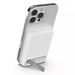 Внешний аккумулятор Belkin Magnetic Wireless Power Bank 5000 мАч (BPD004BTWT) белый