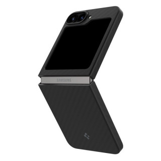 Чехол Spigen Air Skin для Samsung Galaxy Z Flip 6 (ACS07843) Черный