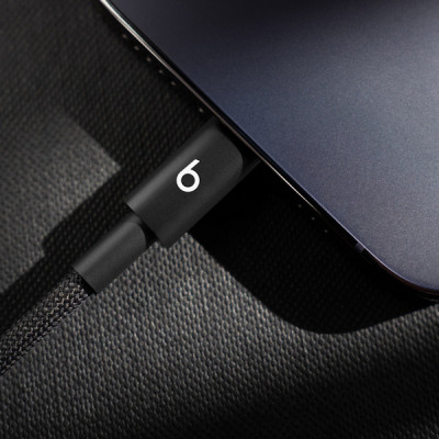 Кабель Beats USB-C - Lightning Woven Short Cable 20 cm (MEQM4) Bolt Black
