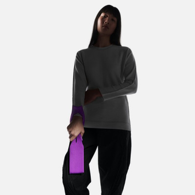 Чехол-сумка Apple iPhone Pocket by ISSEY MIYAKE - Short (HS8U2) Purple