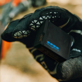 Зарядное устройство GoPro Dual Battery Charger + 2 аккумулятора Enduro для HERO13 (AEDBD-201-EU)