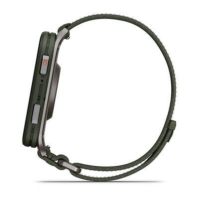 Garmin Venu X1 темно зеленый с титановой задней крышкой и зеленым нейлоновым ремешком (010-02980-01/010-02980-03)