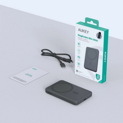 Внешний аккумулятор Aukey MagFusion Slim 5000 мАч (APB-PB-MS03BK) Black