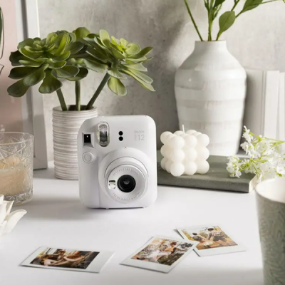 Фотоаппарат моментальной печати Fujifilm Instax Mini 12 Clay White