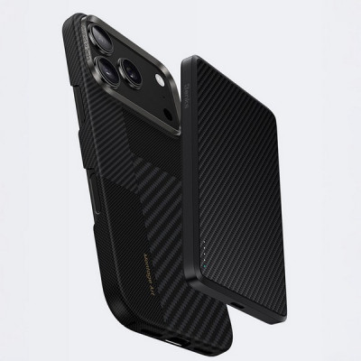 Чехол Benks Montage ArmorAir Case built with Kevlar для iPhone 17 Pro 6.3" (C.K.FL.AP.BK.MB69) черный (600D+1500D)