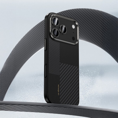 Чехол Benks Montage ArmorPro Case built with Kevlar для iPhone 17 Pro 6.3" (C.K.FL.AP.BK.MA69) черный кевлар