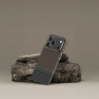 Чехол Benks Prestige ArmorPro Case built with Kevlar для iPhone 17 Pro 6.3" (C.K.FL.AP.GD.Y069)