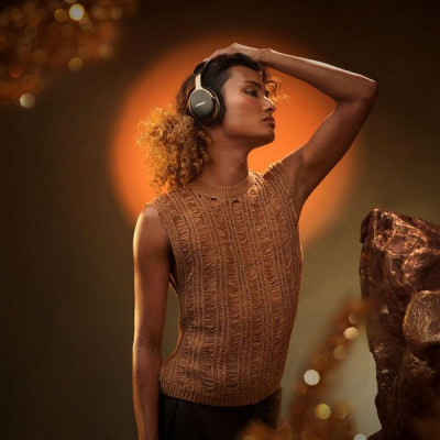 Беспроводные наушники Bose QuietComfort Ultra Headphones 2nd Gen (890101-0400) Desert Gold