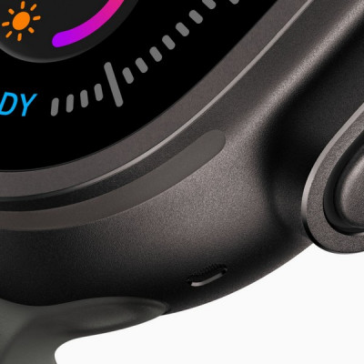 Apple Watch Ultra 4, 49 мм, Black Titanium Milanese Loop