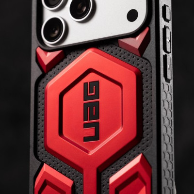Чехол UAG Monarch Pro Magfit для iPhone 17 Pro Max 6.9" (114514119494) Crimson