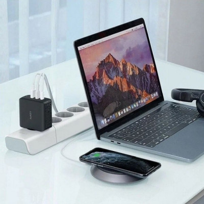 Сетевое зарядное устройство Aukey Omnia Mix 3 PD 90W PA-B6S (Black)