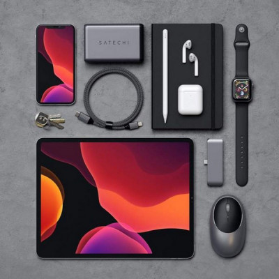 Кабель Satechi Type-C - Lightning 1.8 м (ST-TCL18M) серый космос