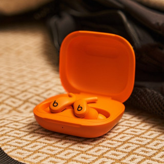 Беспроводные TWS-наушники Beats Powerbeats Fit (ME2M4) Spark Orange