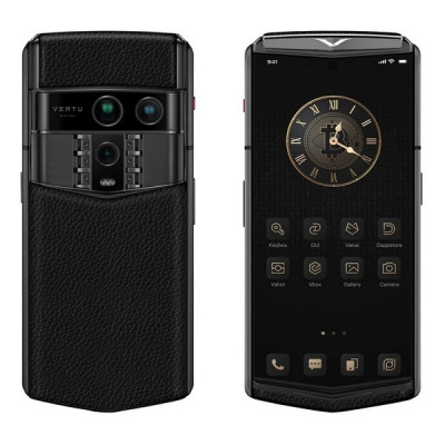 Vertu Agent Q Grained Calfskin Black