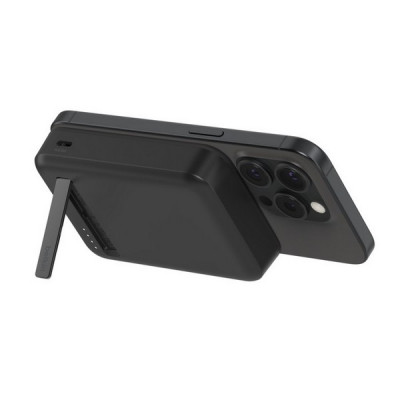 Внешний аккумулятор Belkin BoostCharge Pro Magnetic Power Bank с беспроводной зарядкой 15W 10000mAh (BPD008btBK) черный