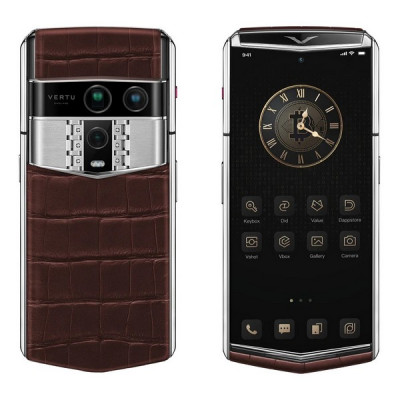 Vertu Agent Q Alligator Skin Amber Brown