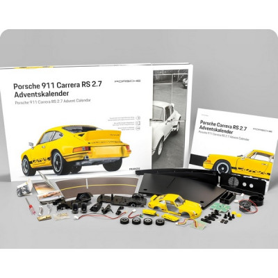 Адвент-календарь Franzis Porsche 911 Carrera RS 2.7 (1:24)