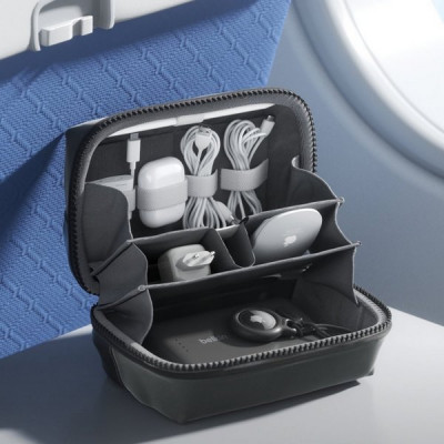 Органайзер для хранения электроники и аксессуаров Belkin Tech Travel Organiser (MMA013hqBK) Black