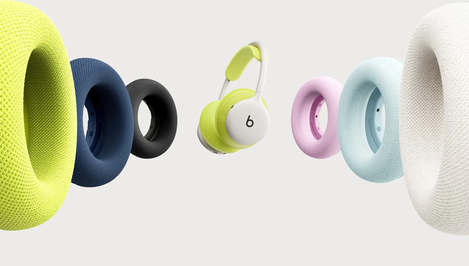 Beats 360 Cloud с накладками Volt и сменные амбушюры Performance Knit разных цветов